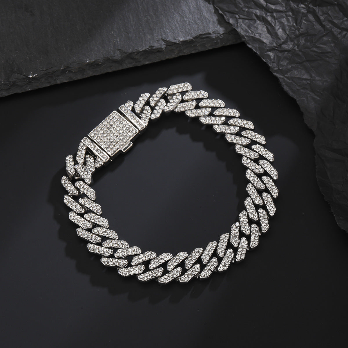 Diamond-shaped Cuban Men's Necklace